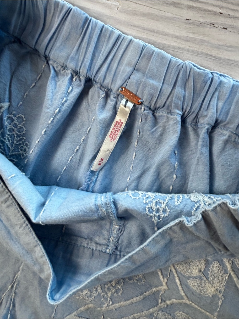 Free People Westover Embroidered Shorts Size Medium - Picture 6 of 7